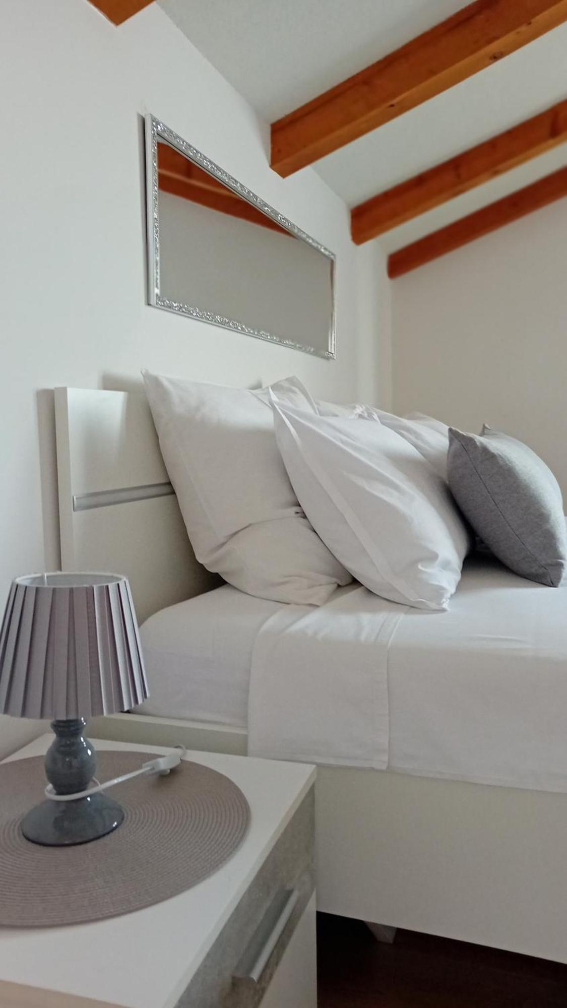 Apartman Diana,Free Parking Pula Exterior foto
